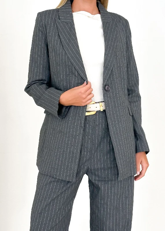 bowwie-blazer-grey-pinstripe