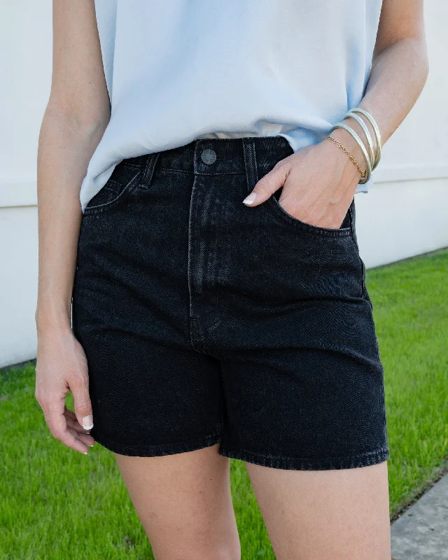 Vervet: Mom Jean Shorts-Black