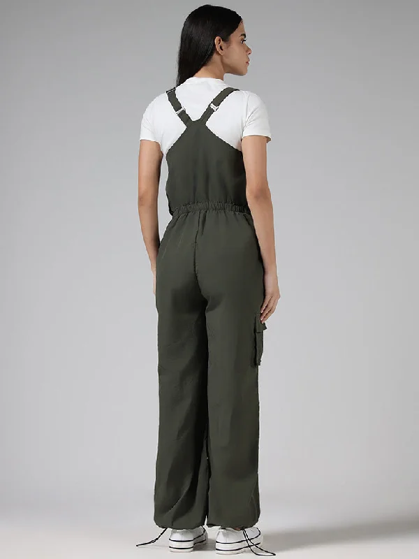 Nuon Solid Dark Green Jumpsuit