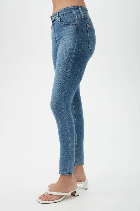 ag-farrah-ankle-jean