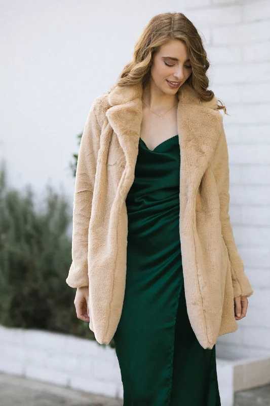 alicia-faux-fur-coat