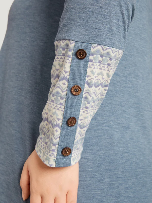 bandana-print-patchwork-button-detail-crew-neck-t-shirt