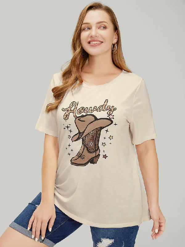 boots-hat-print-drop-shoulder-graphic-t-shirt