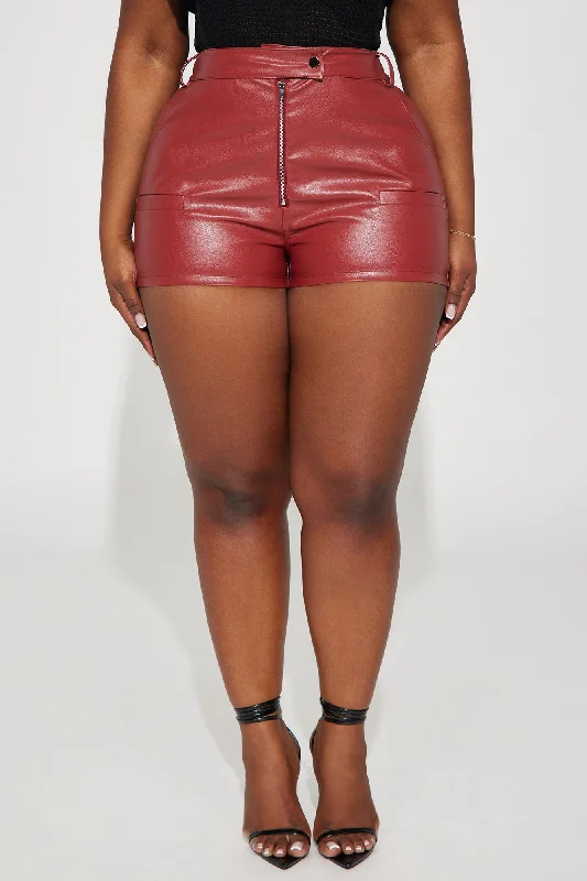 call-it-even-faux-leather-short-brick-red