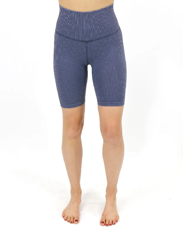 perfect-fit-ribbed-biker-shorts-in-coastal-haze