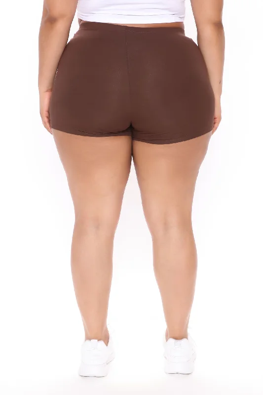 plain-jane-mini-shorts-chocolate