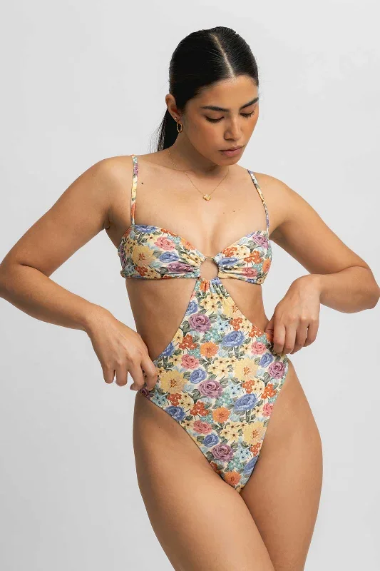 raya-one-piece-la-vie-en-rose