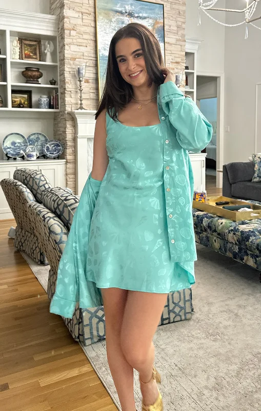 smith-button-down-aquamarine-shell-satin