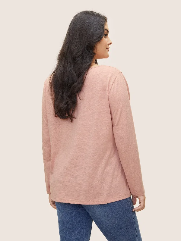 solid-heather-scalloped-trim-t-shirt