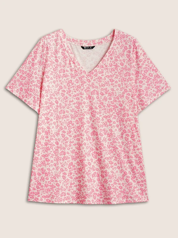 v-neck-ditsy-floral-print-t-shirt