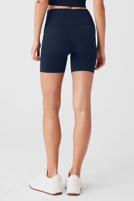 w6290r-seamless-ribbed-favorite-short-navy