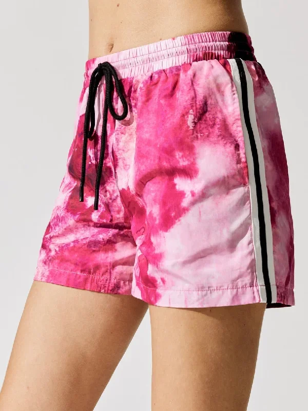 windbreaker-short-pink-floral-shadow